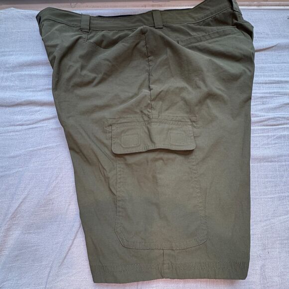 Orvis Men’s Size 40 Cargo Fishing Shorts Green Khaki Comfort Waistband Outdoor - Picture 4 of 11